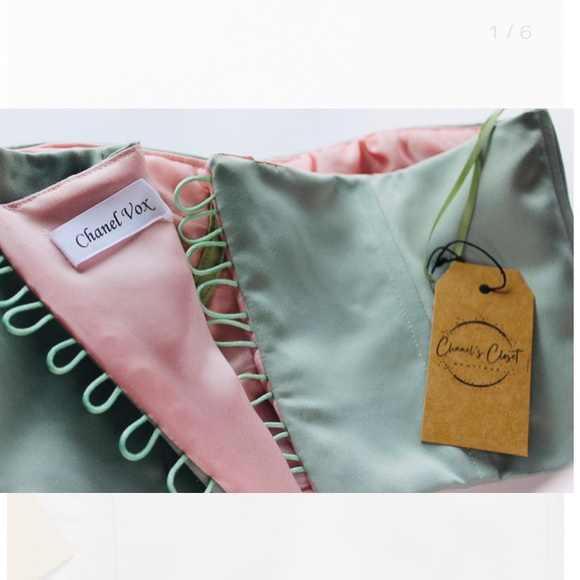 Handmade cropped cupped corset xtra small - Picture 4 of 6